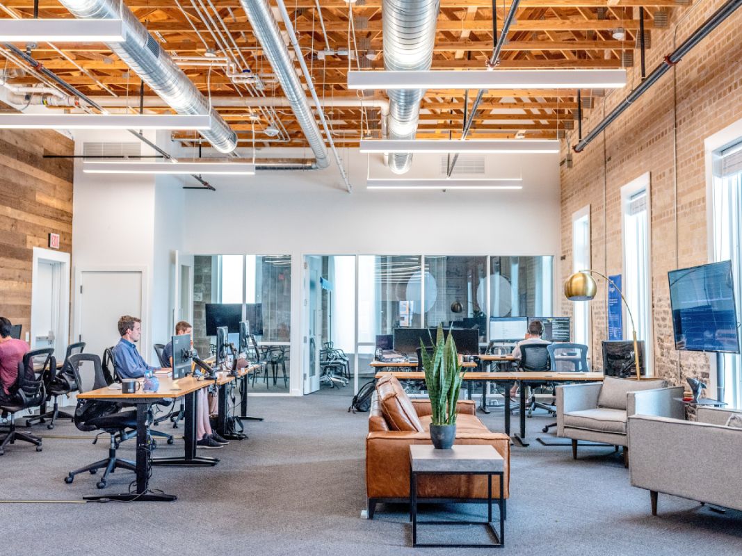The Benefits of Energy Efficiency in the Workplace