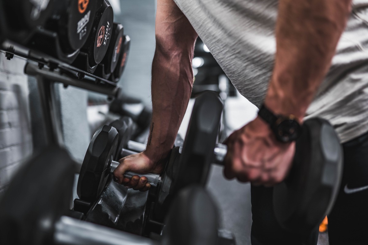The Environmental Impact of Traditional Workouts