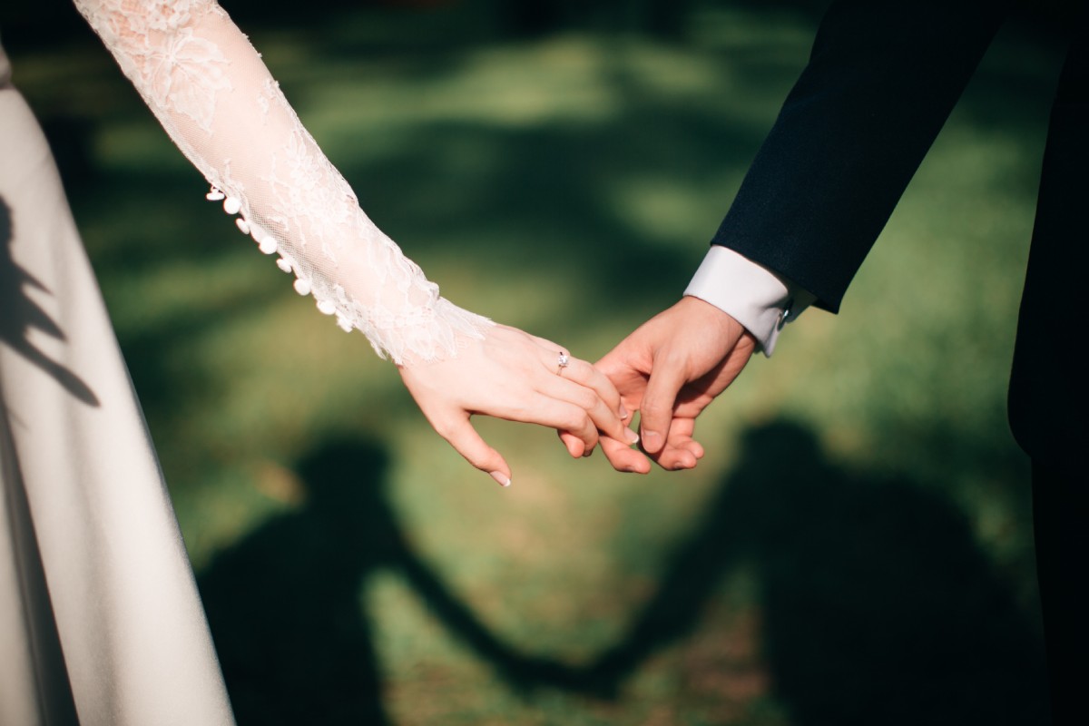 Overcoming Obstacles to a Green Wedding