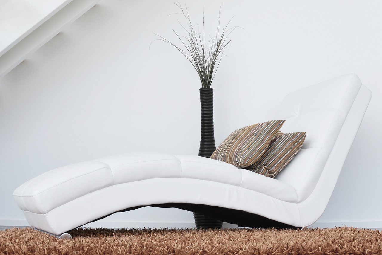 Unpacking Minimalism