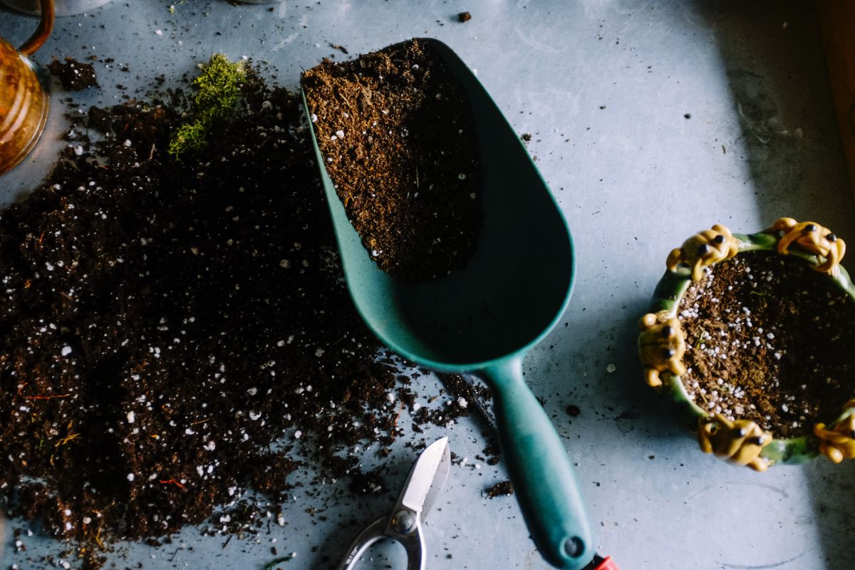 Soil and composting in urban farming